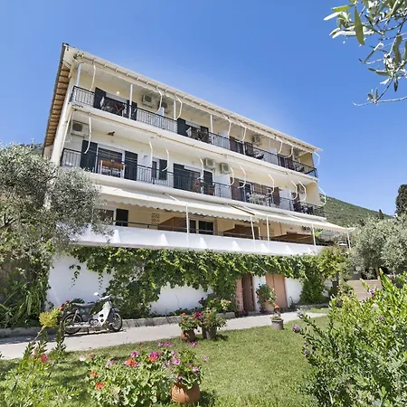 公寓 Tasoula With Sea View 5 *