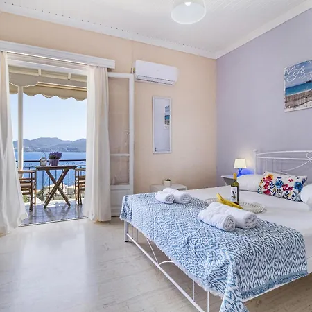 Tasoula With Sea View 5 شقة *